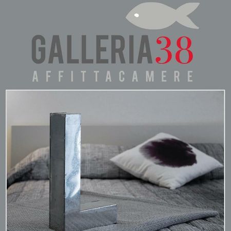Galleria 38 La Spezia Exteriör bild
