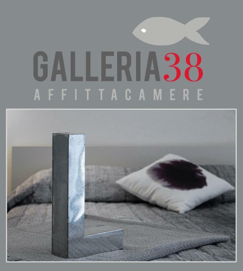 Galleria 38 La Spezia Exteriör bild